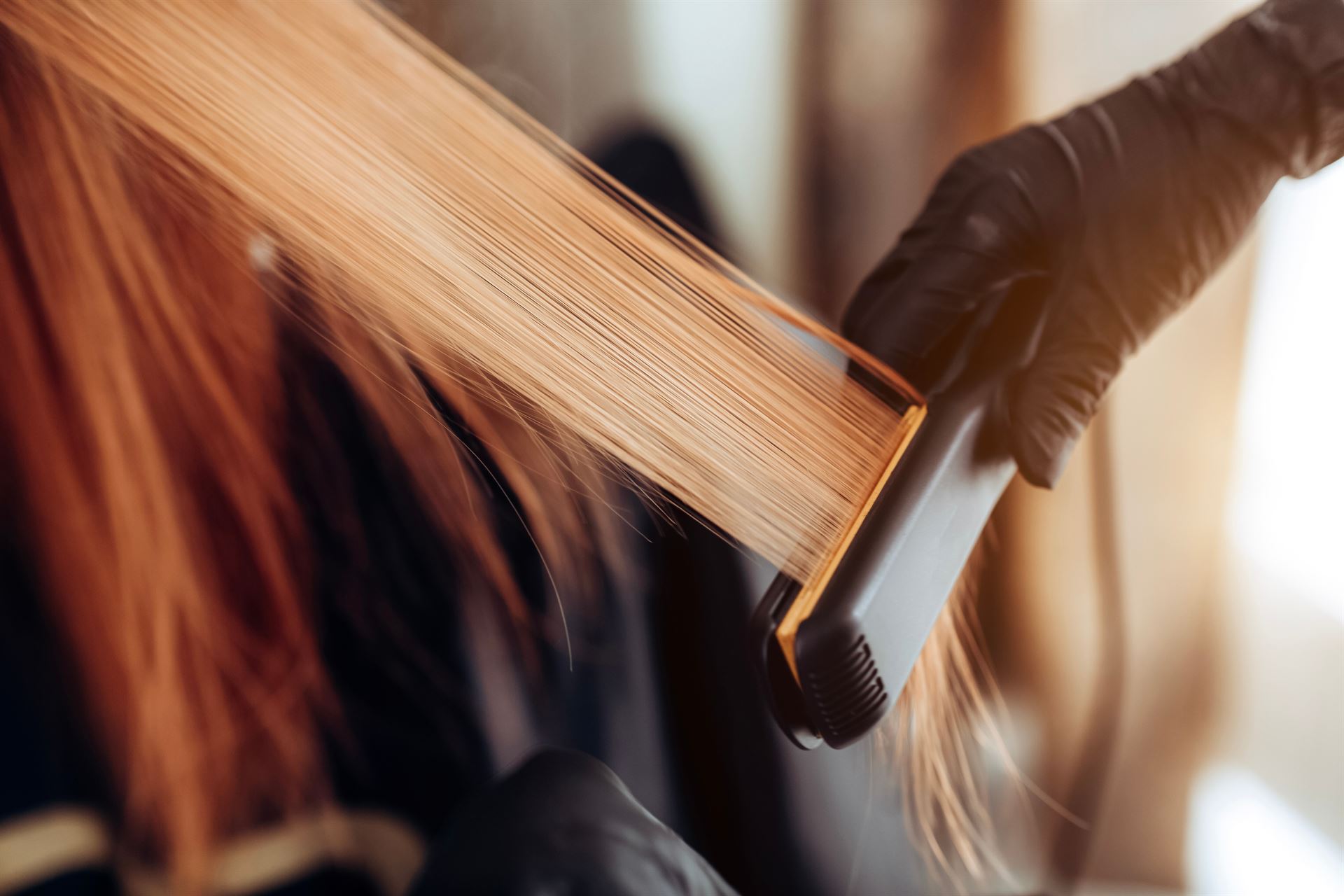 Lissage capillaire à Bar-le-Duc : une solution pour des cheveux brillants et lisses
